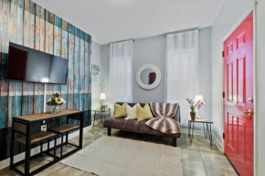 Renovated 2br W Amenities